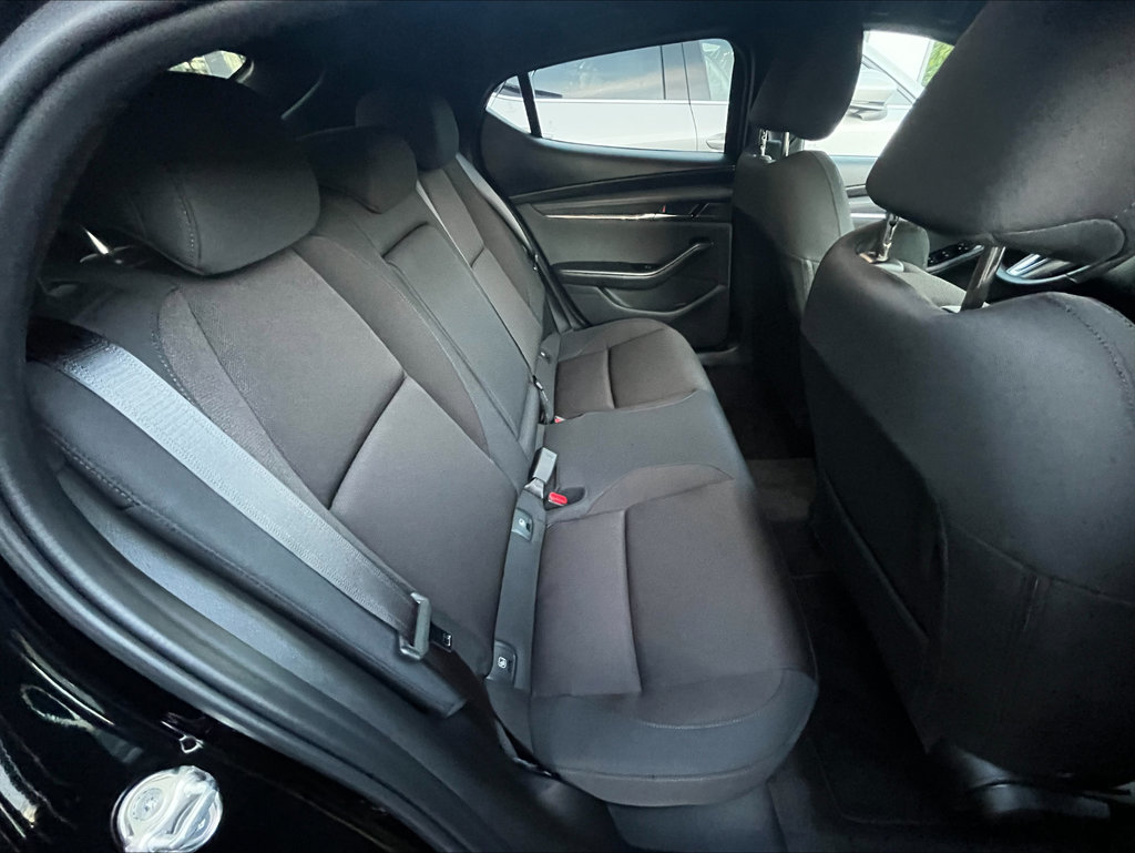 MAZDA 3 2.5L e-SKYACTIV G 140ps 6AT FWD Exclusive-line