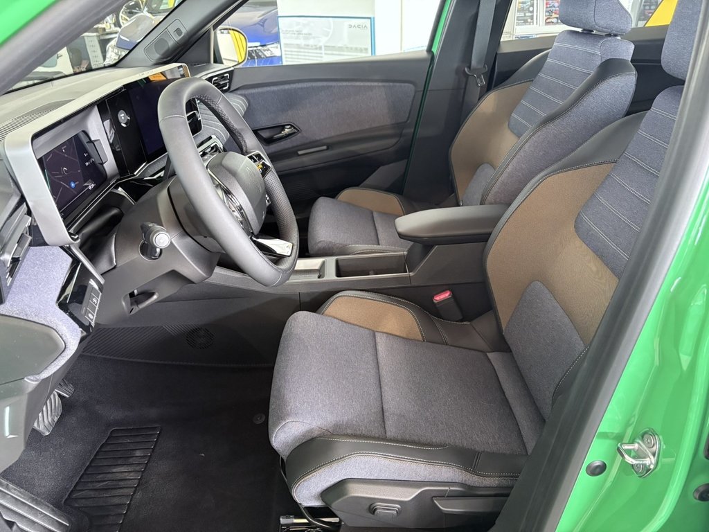 RENAULT R 5 E-Tech Techno 120 Urban Range RENAULT R 5 E-Tech Techno 120 Urban Range