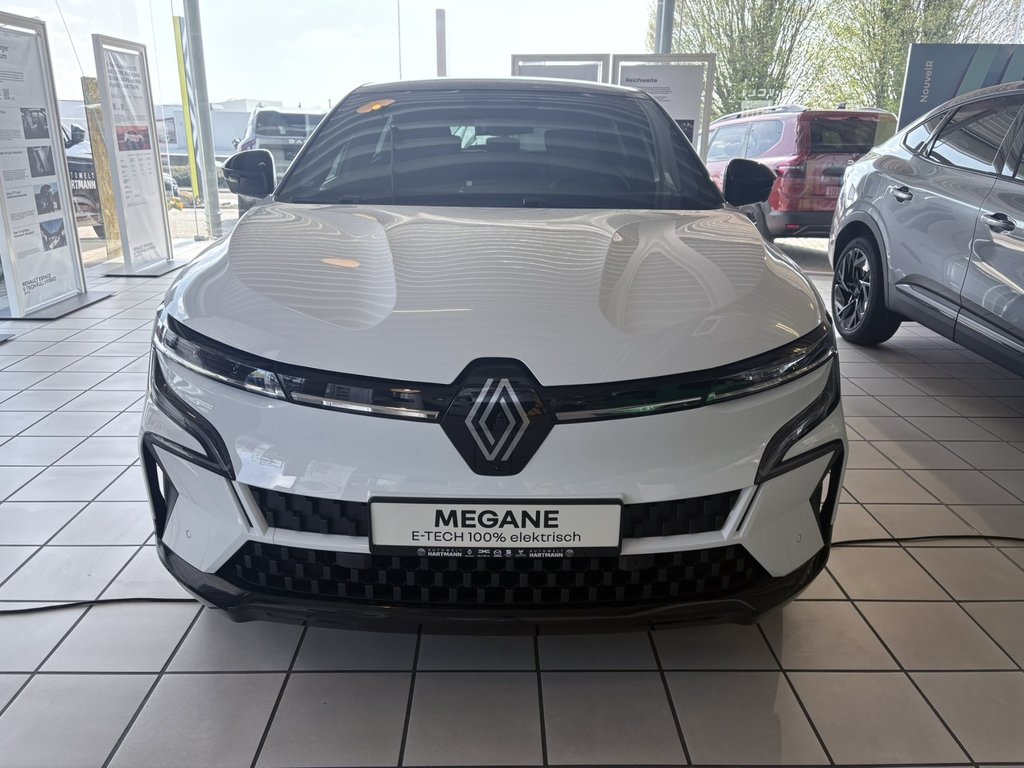 RENAULT Megane E-TECH Techno 220 Comfort Range