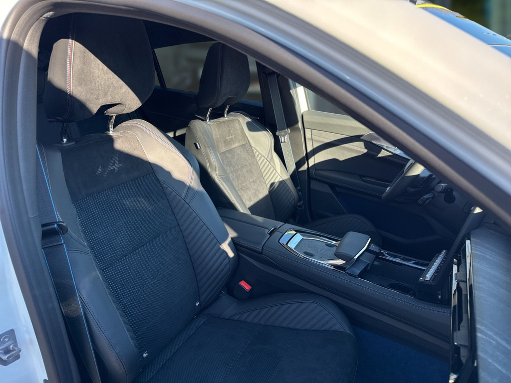 RENAULT Rafale Atelier Alpine E-Tech Plug-in Hybrid 300 