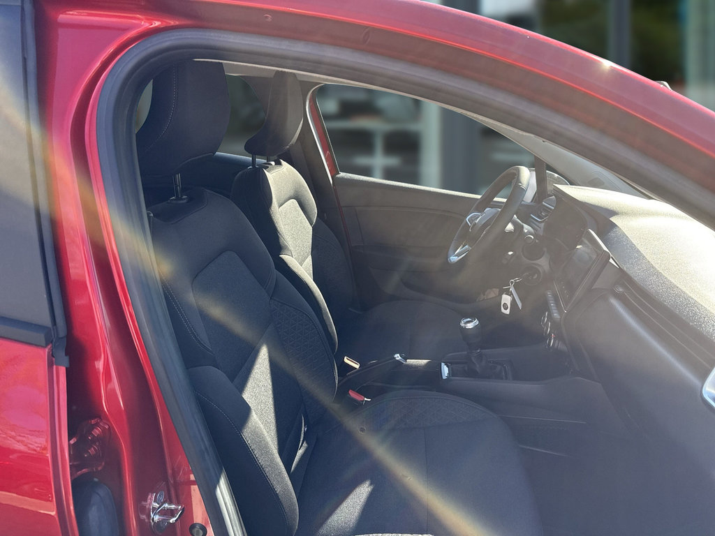 RENAULT Clio Evolution SCe 65