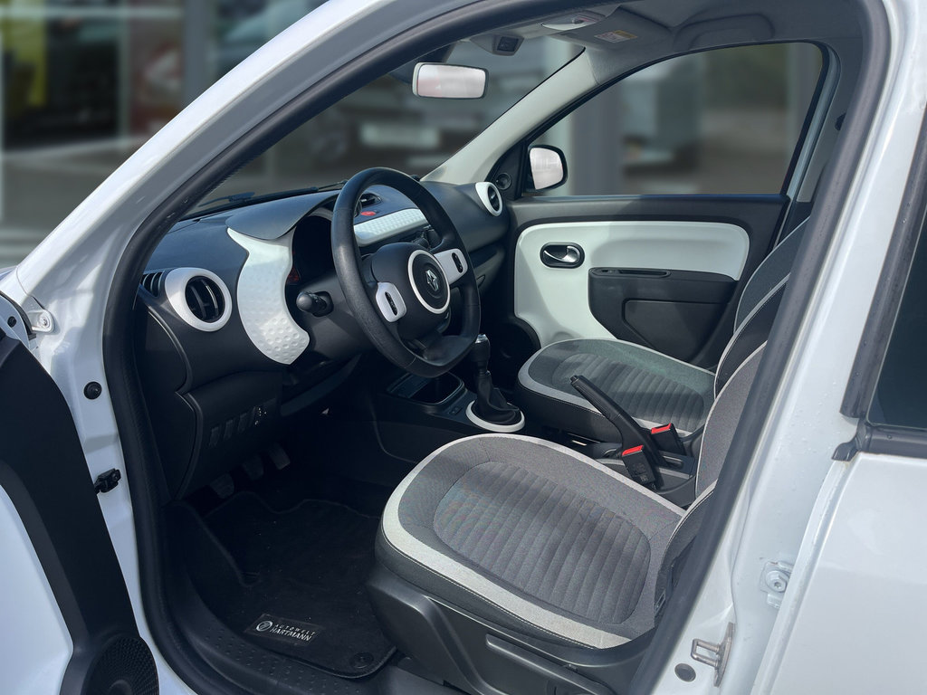 RENAULT Twingo LIMITED SCe 75 Klima+Radio RENAULT Twingo LIMITED SCe 75 Klima+Radio