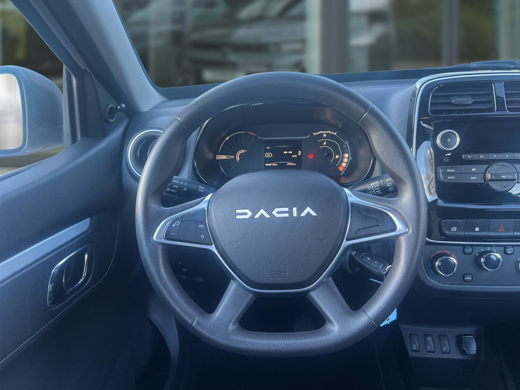 DACIA Spring Essential ELECTRIC 45 DACIA Spring Essential ELECTRIC 45