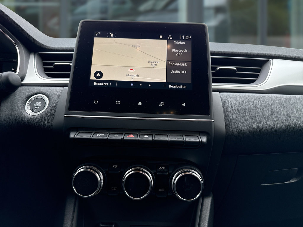 RENAULT Captur Techno TCe 90