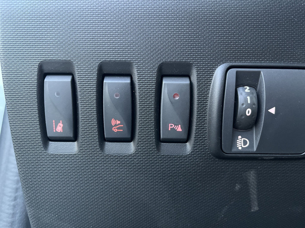 RENAULT Twingo Electric Techno Klima-Paket, RF-Kamera