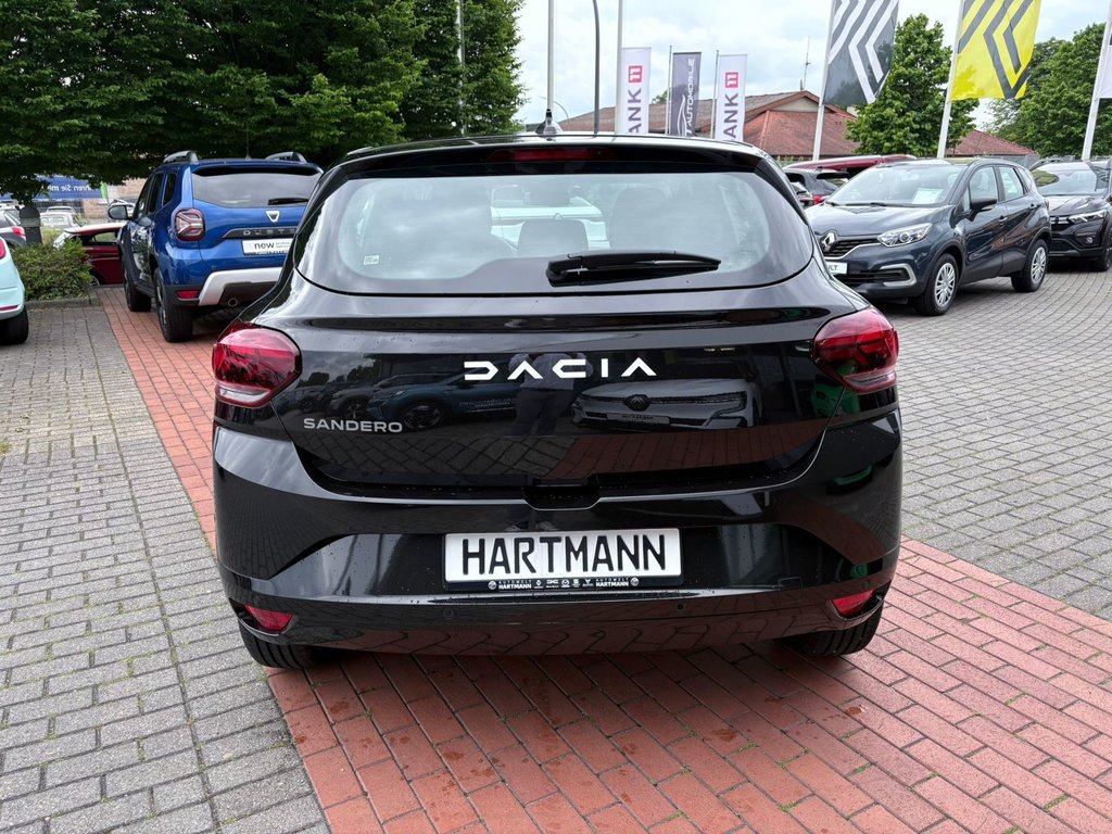 DACIA Sandero Essential TCe 90