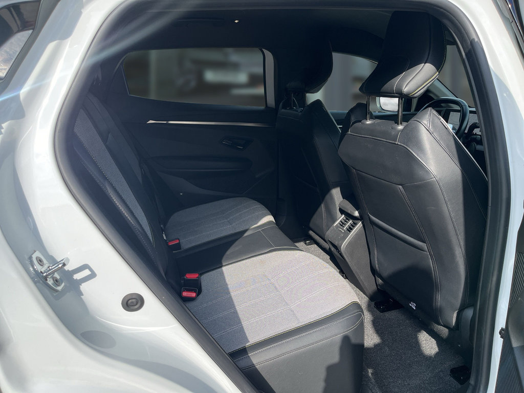 RENAULT Megane E-TECH EV60 220 Techno RENAULT Megane E-TECH EV60 220 Techno