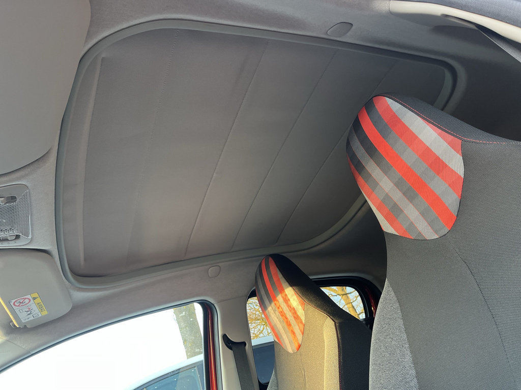 PEUGEOT 108 1.0 VTI TOP! Collection Faltschiebedach