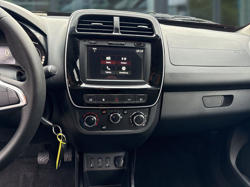 DACIA Spring Essential