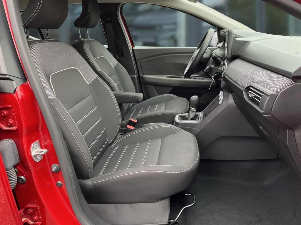 DACIA Sandero Expression TCe 90 CVT Komfort-Paket DACIA Sandero Expression TCe 90 CVT Komfort-Paket