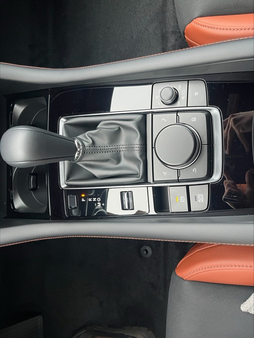 MAZDA 3 2.5L e-SKYACTIV G 140ps 6AT FWD Nagisa