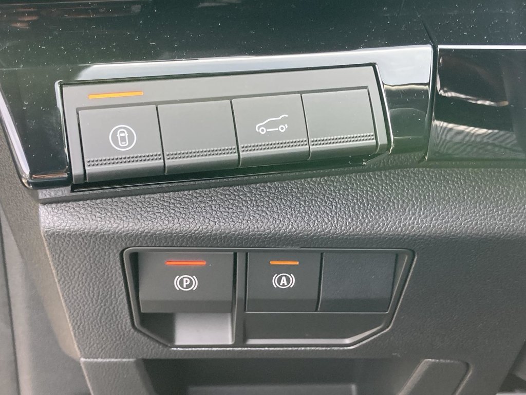 RENAULT Rafale Esprit Alpine E-Tech Full Hybrid 200