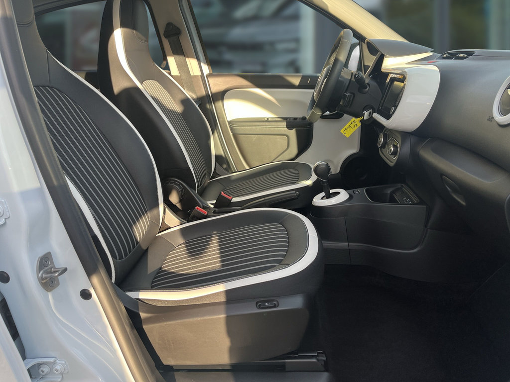 RENAULT Twingo E-Tech Techno Techno, RF-Kamera