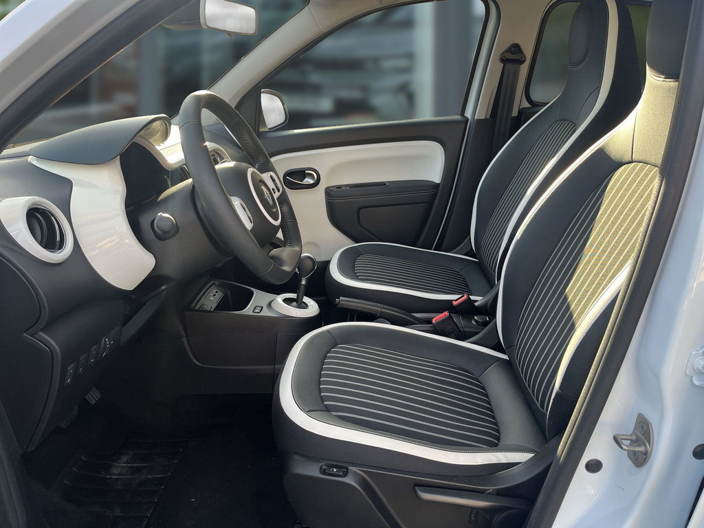 RENAULT Twingo E-Tech Techno Techno, RF-Kamera