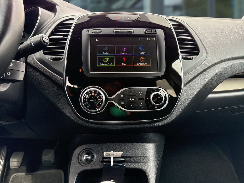RENAULT Captur Intens TCe 90 RENAULT Captur Intens TCe 90