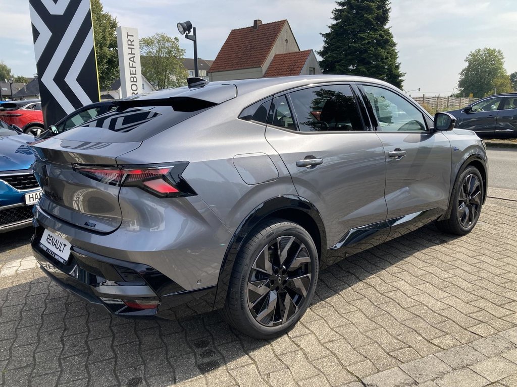 RENAULT Rafale Esprit Alpine E-Tech Full Hybrid 200