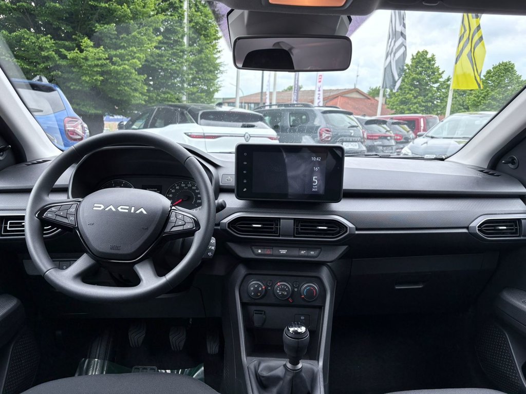 DACIA Sandero Essential TCe 90