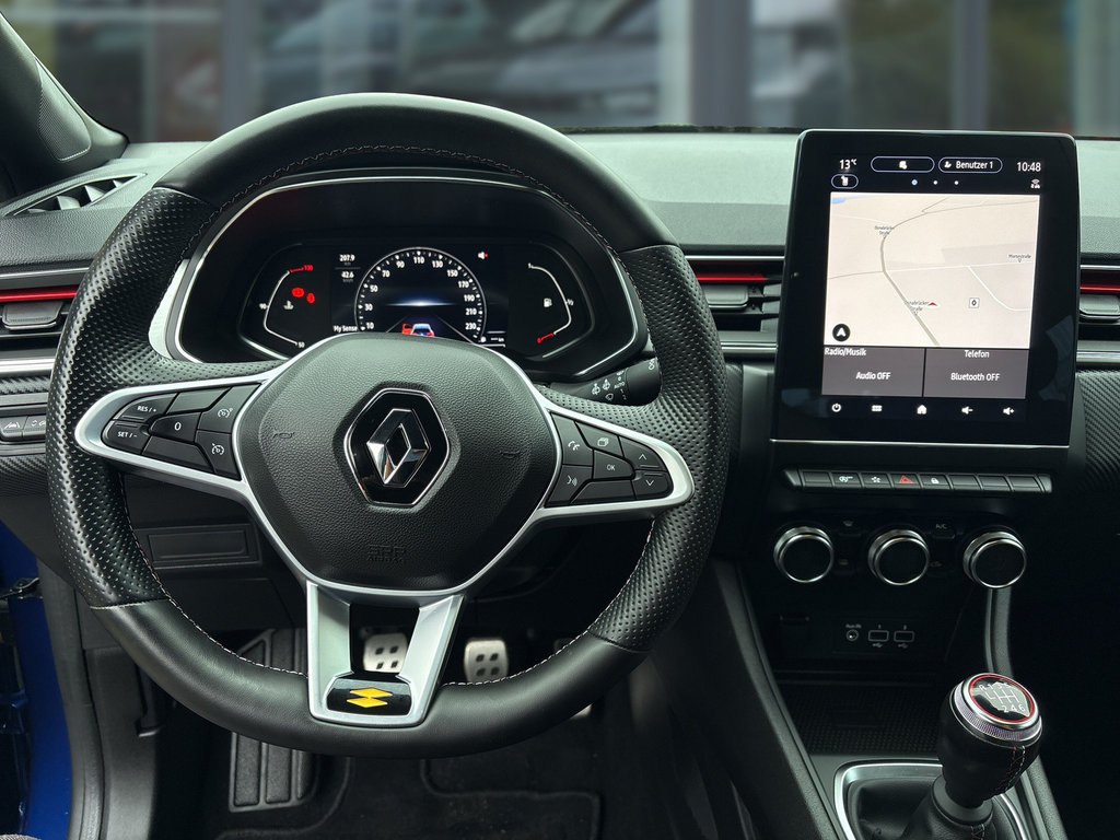 RENAULT Captur II R.S. LINE TCe 140 RENAULT Captur II R.S. LINE TCe 140