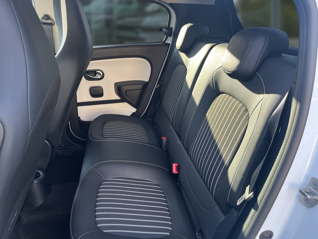 RENAULT Twingo E-Tech Techno Techno, RF-Kamera