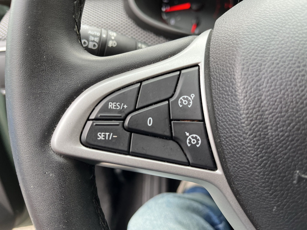 DACIA Jogger 1.0 TCe 110 Extreme+ RF-Kamera