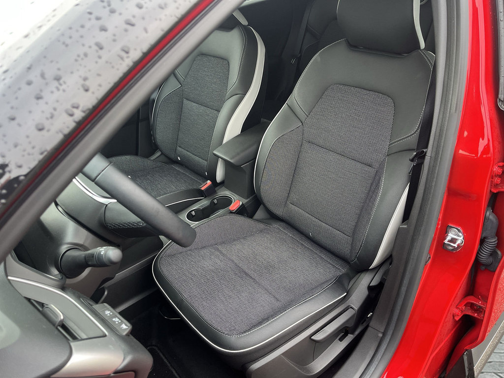 RENAULT Captur Techno TCe 90