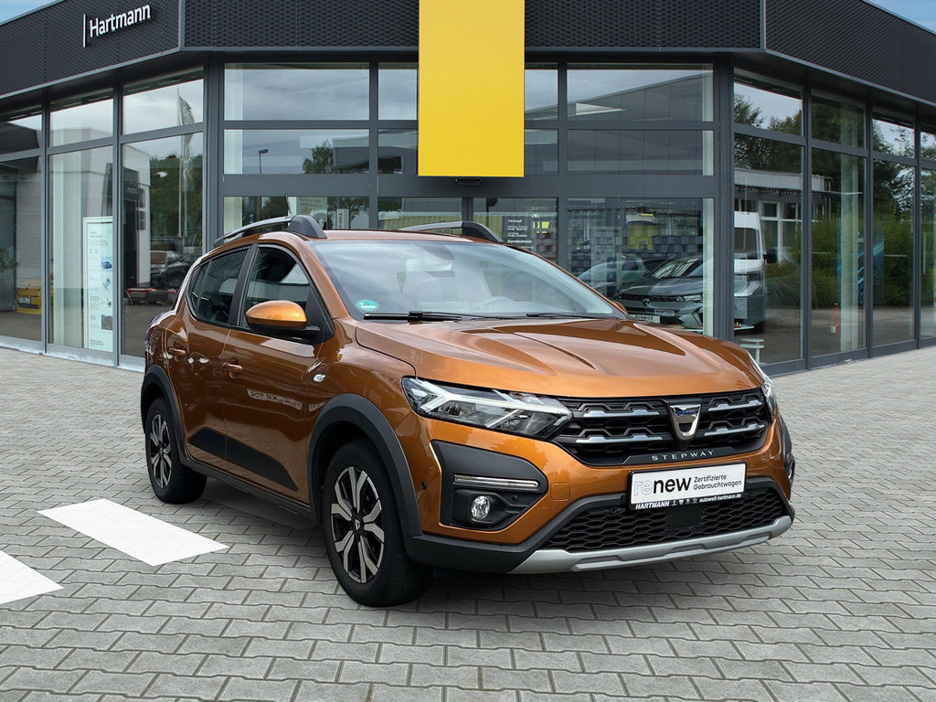 DACIA Sandero 1.0 TCe 90 Stepway Comfort RF-Kamera DACIA Sandero 1.0 TCe 90 Stepway Comfort RF-Kamera