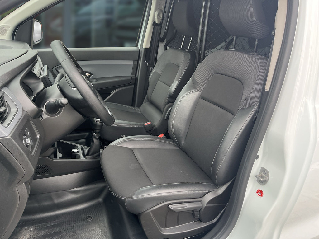 RENAULT Express Extra Blue dCi 75 Easy-Link, Einparkh. RENAULT Express Extra Blue dCi 75 Easy-Link, Einparkh.
