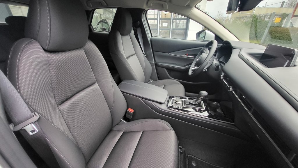 MAZDA CX-30 2.5L e-SKYACTIV G 140ps 6AT Exclusive-line