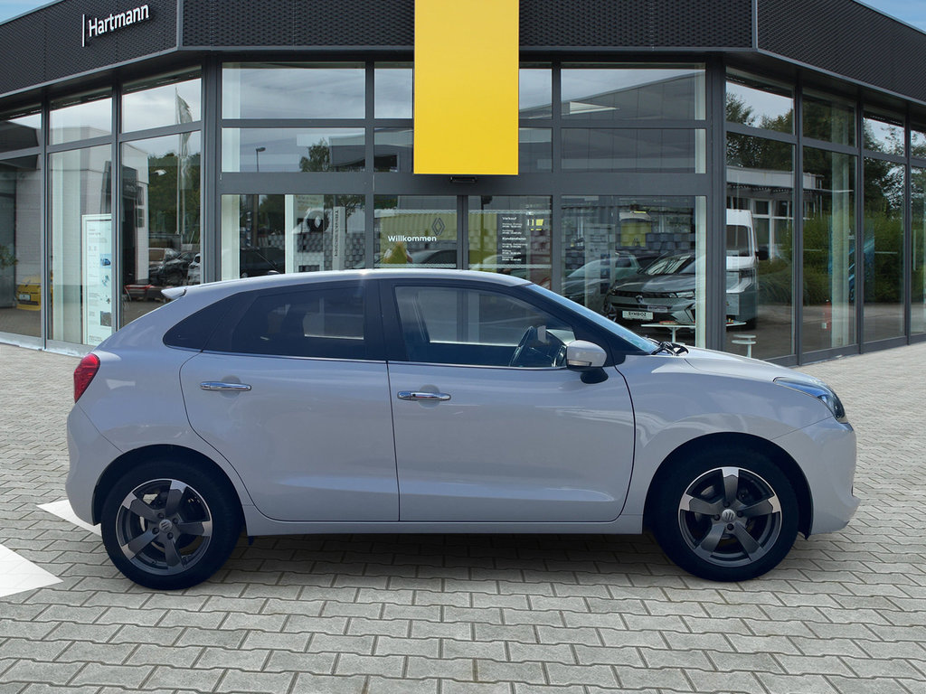 SUZUKI Baleno 1.0 Boosterjet - Comfort Xenon, RF-Kamera SUZUKI Baleno 1.0 Boosterjet - Comfort Xenon, RF-Kamera