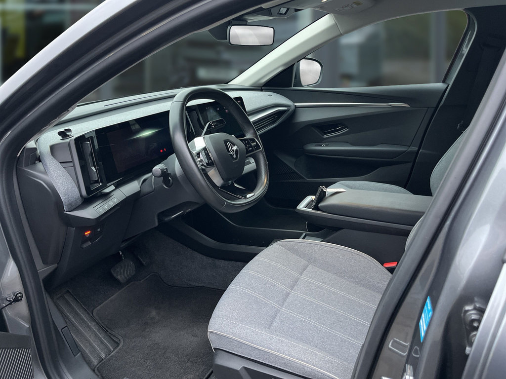 RENAULT Megane E-TECH Megane Equilibre EV 40, AHK