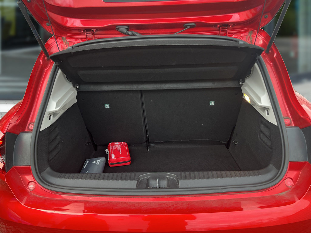 RENAULT Clio ZEN TCe 90 Sitzhzg