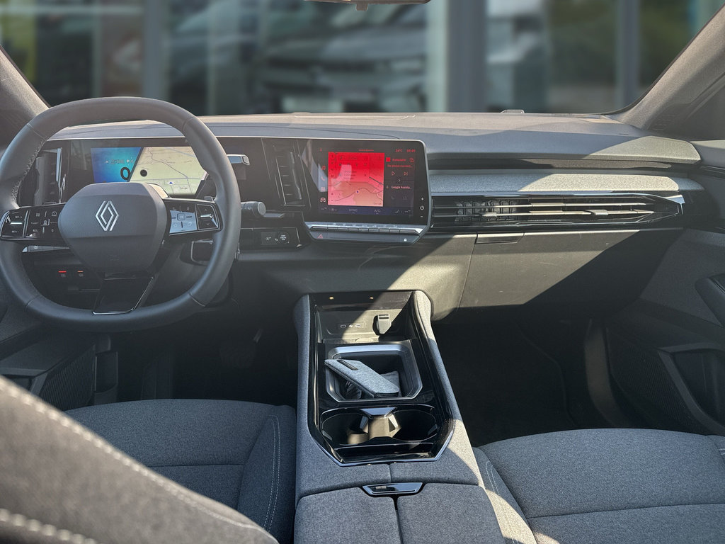 RENAULT Austral 1.3 TCe 160 Mild-Hybrid Evolution RENAULT Austral 1.3 TCe 160 Mild-Hybrid Evolution