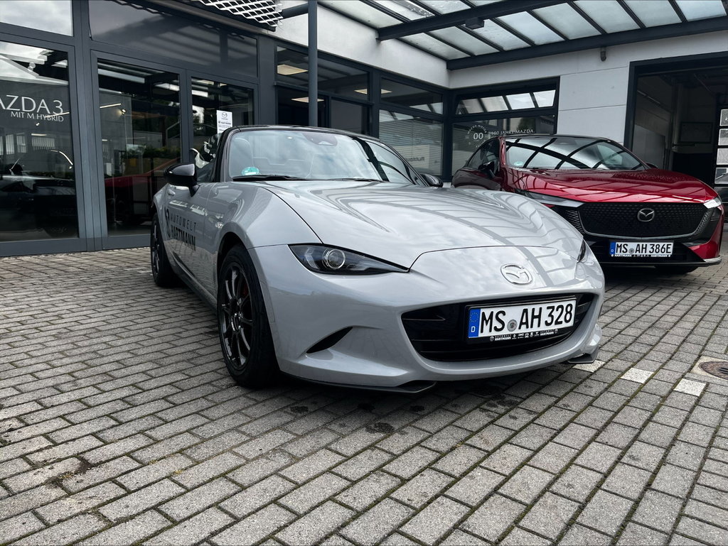 MAZDA MX-5 1.5L SKYACTIV-G 132 6MT RWD Homura MAZDA MX-5 1.5L SKYACTIV-G 132 6MT RWD Homura