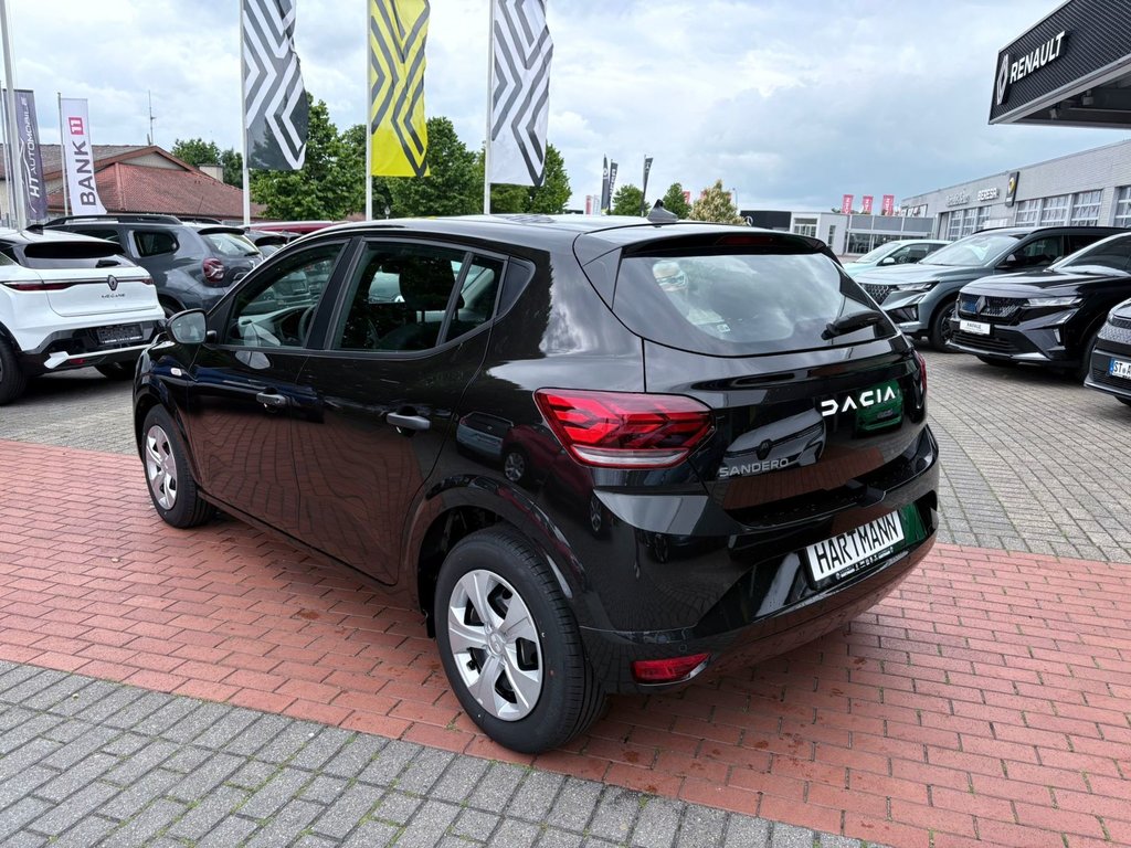 DACIA Sandero Essential TCe 90