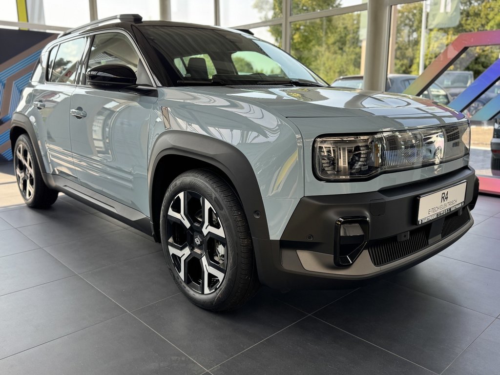 RENAULT R 4 E-Tech Techno 150 Comfort Range