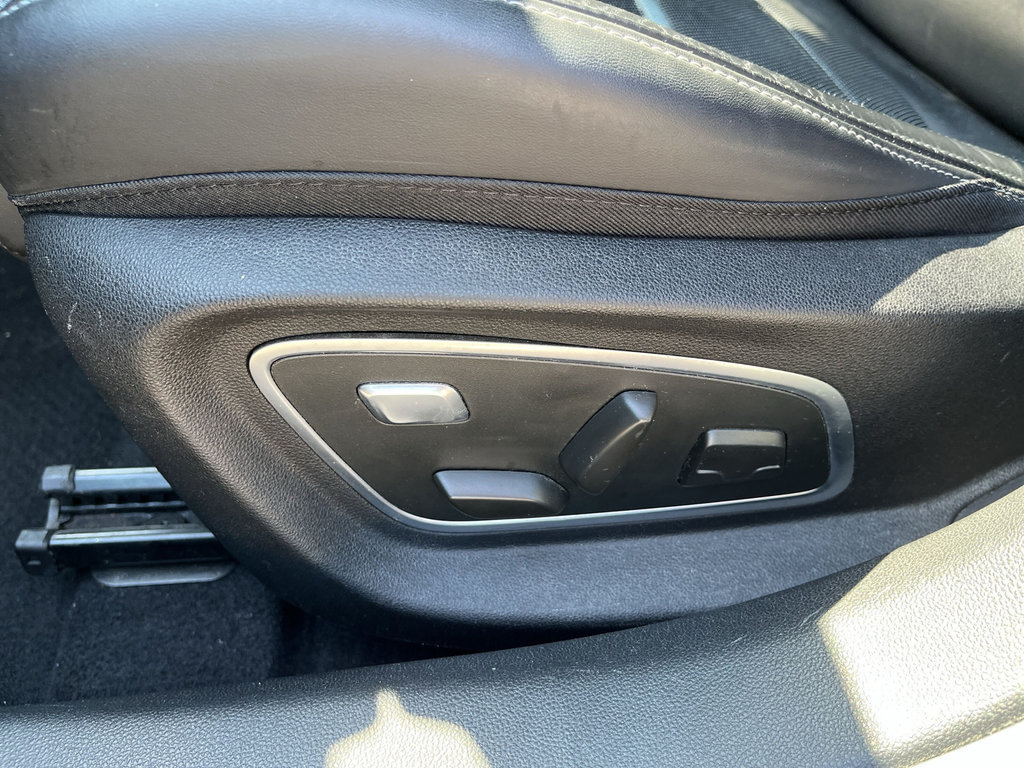RENAULT Talisman Grandtour dCi 160 Ini-Paris Pano-Dach RENAULT Talisman Grandtour dCi 160 Ini-Paris Pano-Dach