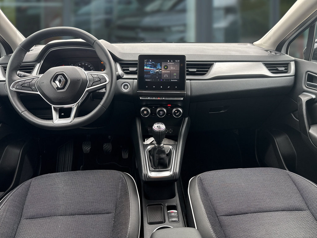 RENAULT Captur INTENS TCe 140 RENAULT Captur INTENS TCe 140