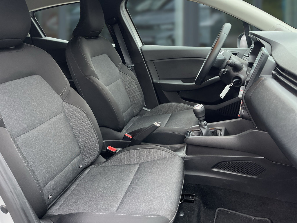 RENAULT Clio Equilibre TCe 90 LED, abn. AHK.