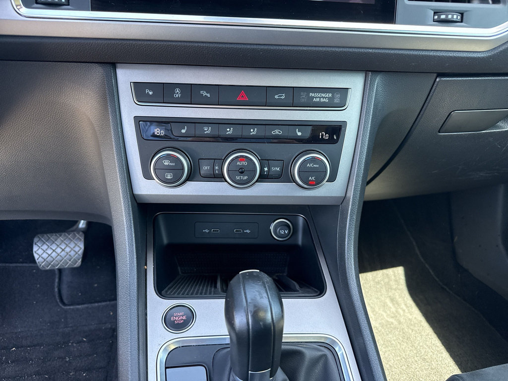 SEAT Ateca 1.5 TSI ACT XPERIENCE Pano-Dach,360* SEAT Ateca 1.5 TSI ACT XPERIENCE Pano-Dach,360*