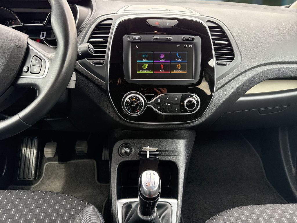 RENAULT Captur Intens TCe 90 RENAULT Captur Intens TCe 90