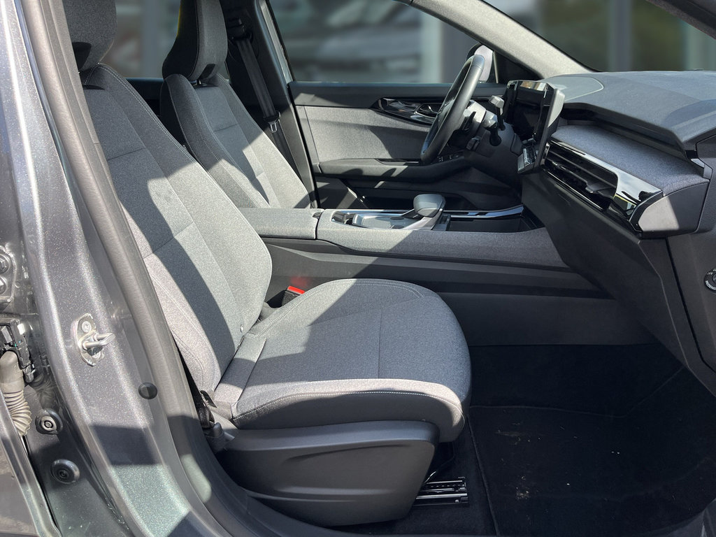 RENAULT Austral Equilibre Mild Hybrid 140 EDC RF-Kamera