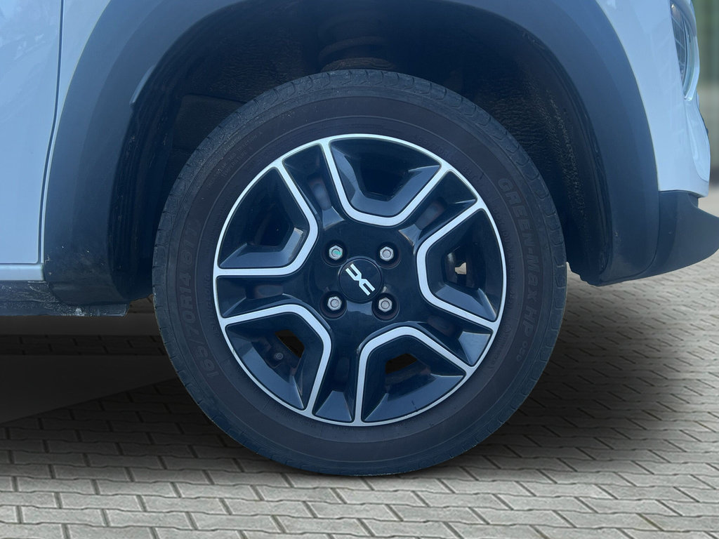 DACIA Spring Essential ELECTRIC 45 DACIA Spring Essential ELECTRIC 45