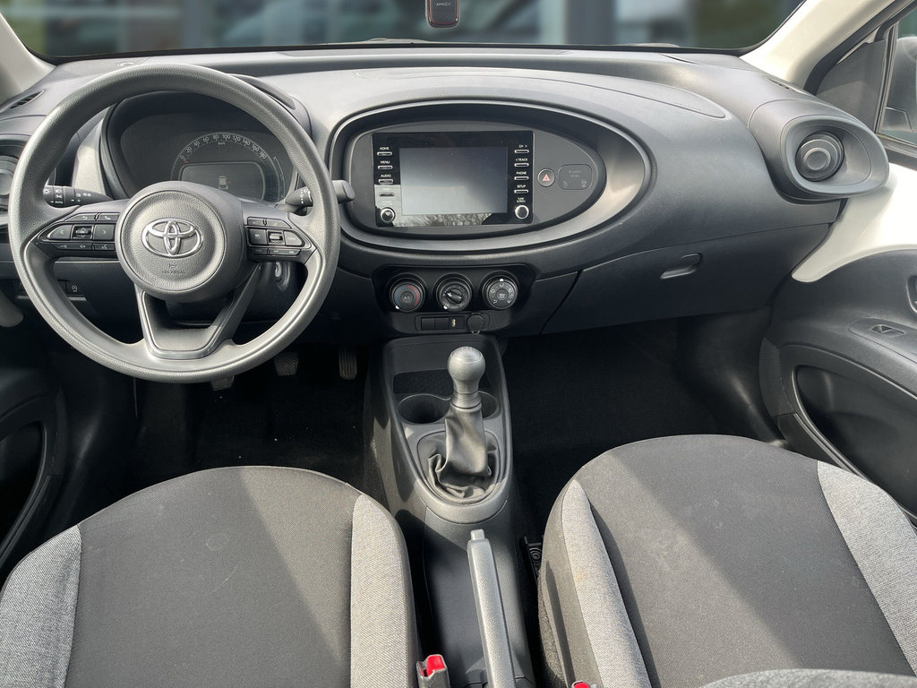 TOYOTA Aygo X 1.0 VVT-i 5-Türer DAB, Klima TOYOTA Aygo X 1.0 VVT-i 5-Türer DAB, Klima