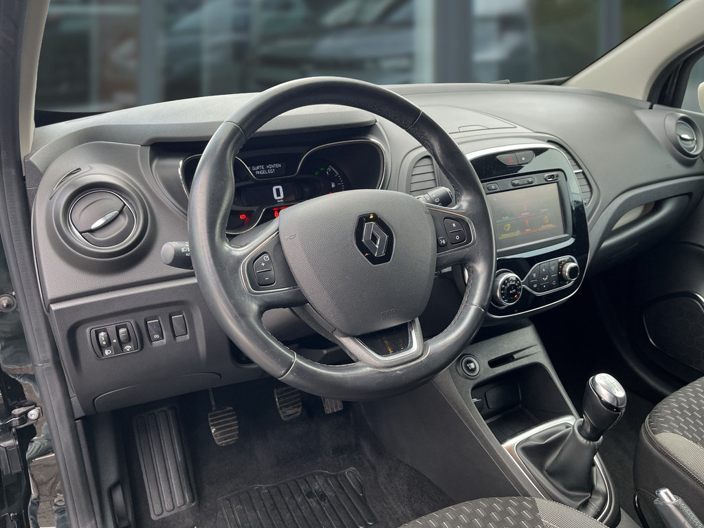 RENAULT Captur Intens ENERGY TCe 90 Vision Paket RENAULT Captur Intens ENERGY TCe 90 Vision Paket