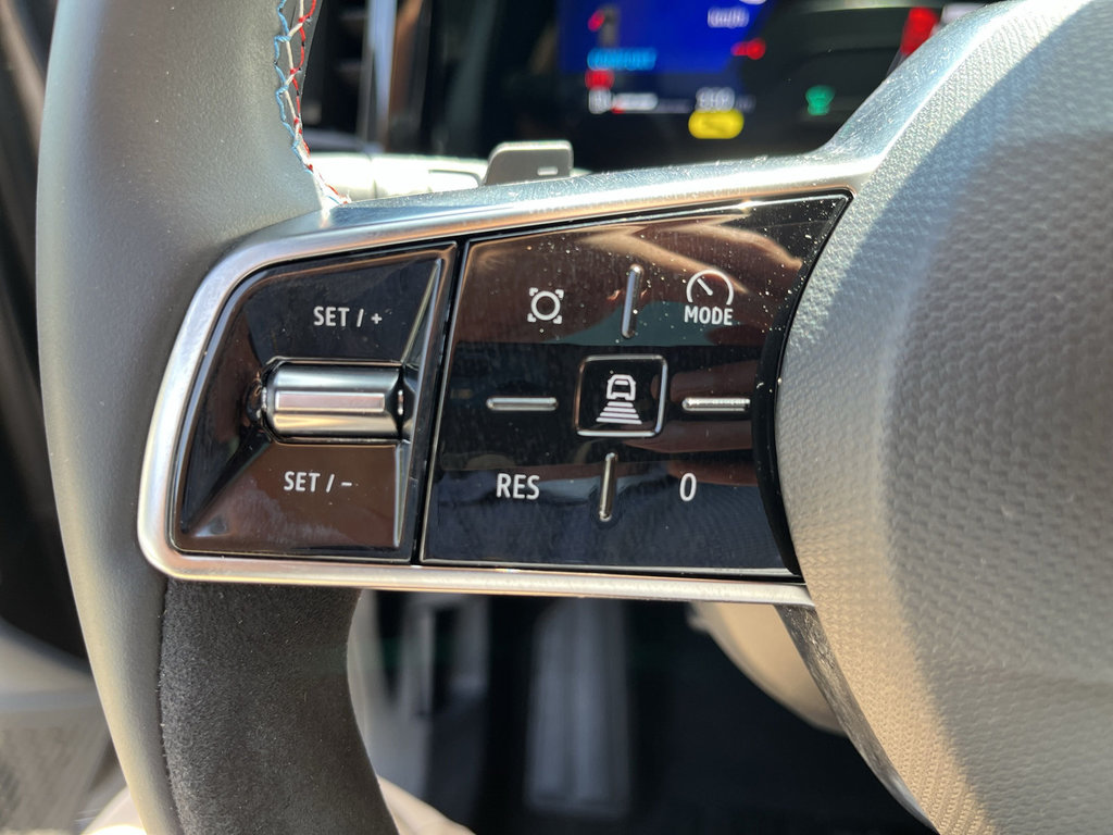 RENAULT Austral E-TECH Hybrid 200 Matrix, Pano-Dach