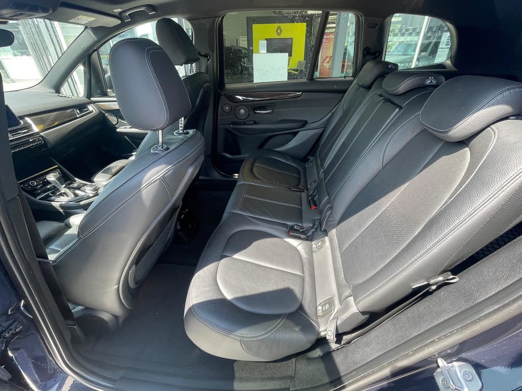 BMW 220 i Gran Tourer Luxury Line