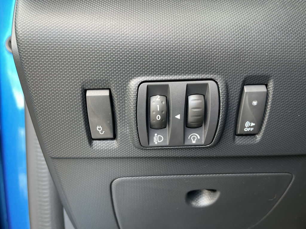 RENAULT ZOE Limited "Kaufakku" RF-Kamera