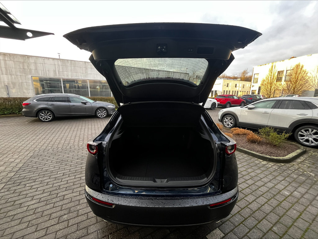 MAZDA CX-30 Homura 2.5L e-SKYACTIV G 140ps 6AT Homura