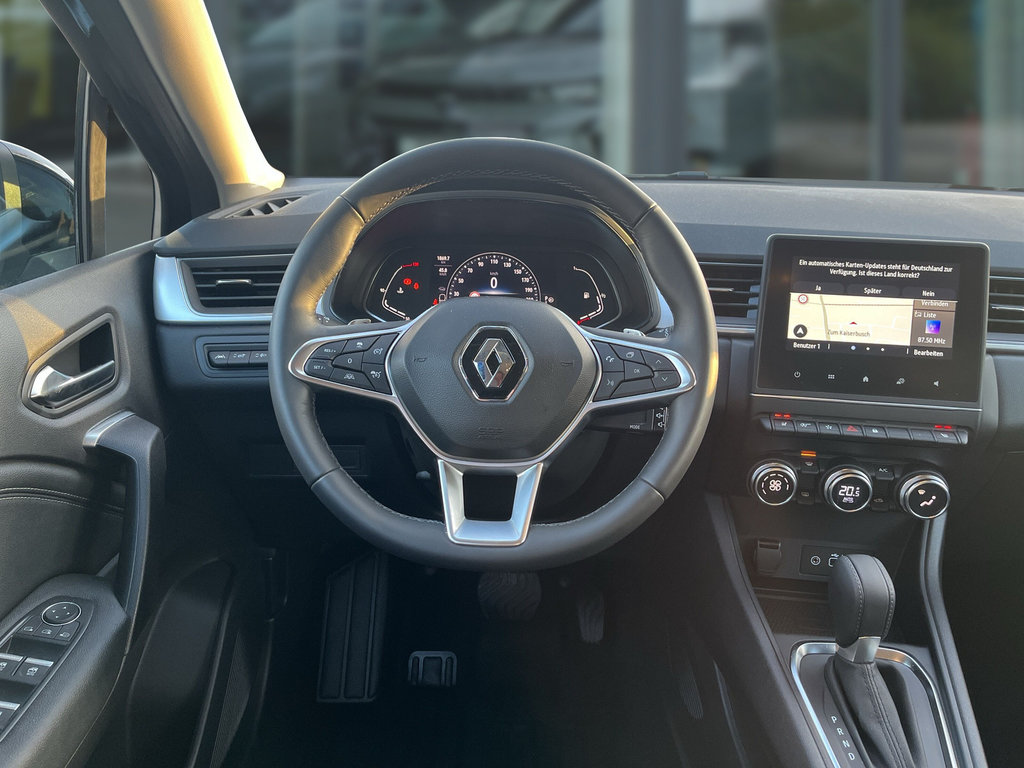 RENAULT Captur Techno Mild Hybrid 160 EDC Winter-Paket