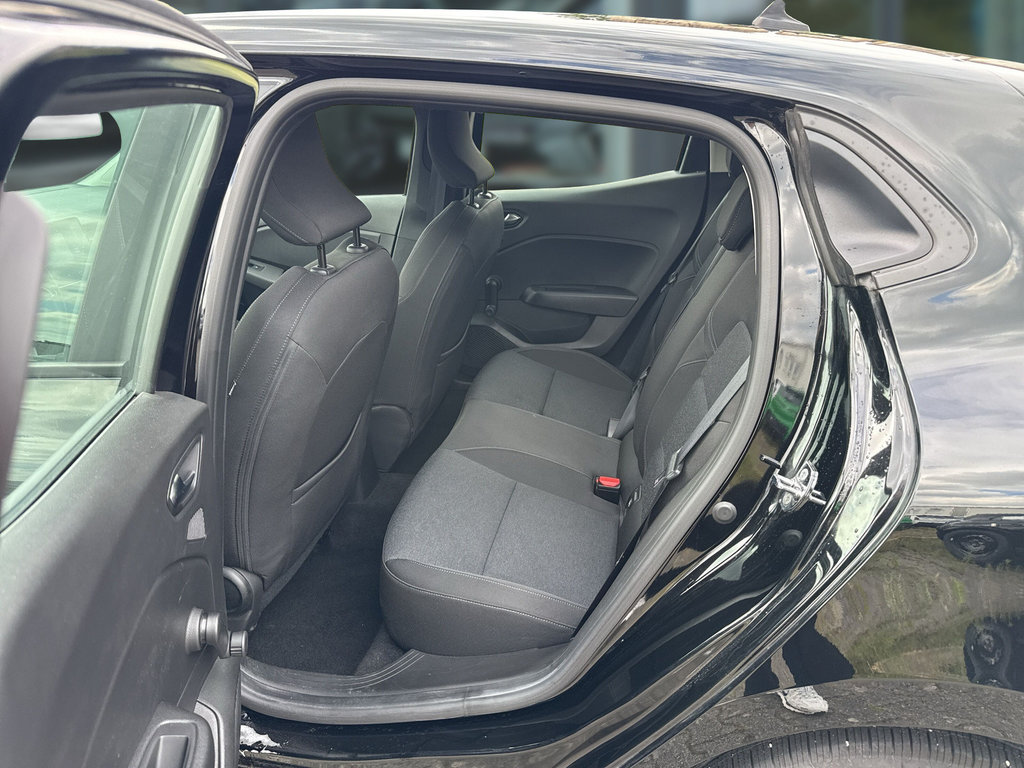 RENAULT Clio Equilibre SCe 65 RENAULT Clio Equilibre SCe 65